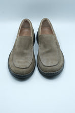 Load image into Gallery viewer, Clarks Mens 10 5 Brown Nubuck Leather Slip On Loafers Comfort Shoes