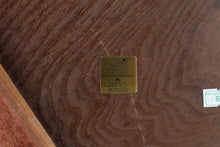 Load image into Gallery viewer, The Bombay Company Mahogany Finish Scalloped Pedestal Side Table