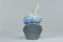 Load image into Gallery viewer, Lladro 5129 Jester Head Sad Clown Bust Jose Puche Porcelain 1981 Spain