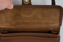 Load image into Gallery viewer, Vintage Coach Willis Satchel 9927 British Tan Glove Tanned Leather Crossbody - Online Only