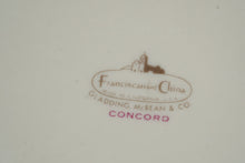Load image into Gallery viewer, Franciscan Concord Dinnerware Set Green Gold Grape Motif California
