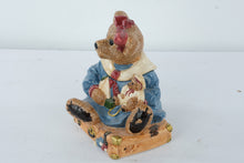 Load image into Gallery viewer, Boyd’s Bears Bailey Bear on Suitcase Cookie Jar – Bearware Pottery Works – Limited Edition