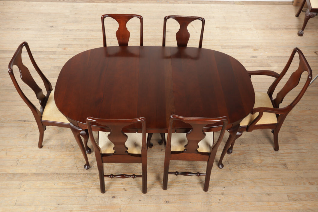 Craftique Heirloom Mahogany Dining Set - 6 Chairs & 3 Leaves