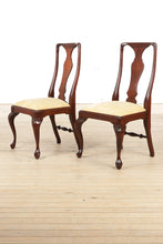 Load image into Gallery viewer, Craftique Heirloom Mahogany Dining Set - 6 Chairs &amp; 3 Leaves
