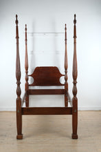 Load image into Gallery viewer, Craftique Solid Mahogany Twin Poster Bed with Rice Carved Posts