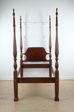Load image into Gallery viewer, Craftique Solid Mahogany Twin Poster Bed with Rice Carved Posts