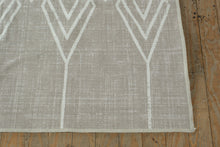 Load image into Gallery viewer, Diamond Ruggable - 5' x 7'