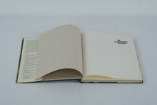 Load image into Gallery viewer, Die schönsten Ferienstraßen Europas – Heinz Peter (Hardcover, Printed in Germany)