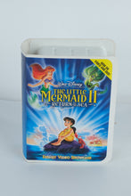 Load image into Gallery viewer, Disney The Little Mermaid II: Return to the Sea Penguin Figurine – McDonald’s Happy Meal Toy (2000) – With Original Clamshell Packaging