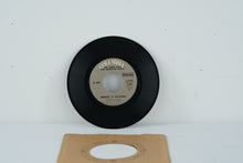Load image into Gallery viewer, Dr. Hook and the Medicine Show - 45 RPM