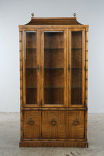 Load image into Gallery viewer, Drexel Heritage Et Cetera China Cabinet with Glass Shelves