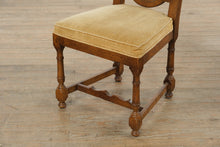 Load image into Gallery viewer, Drexel Bishopgate Collection Oak Dining Set – English Tudor Style