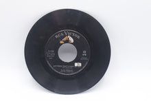 Load image into Gallery viewer, Elvis Presley 45 RPM Singles Lot Good Luck Charm and I Feel So Bad RCA Victor