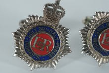 Load image into Gallery viewer, British ER II Enamel Badge Cufflinks – “Honi Soit Qui Mal Y Pense”