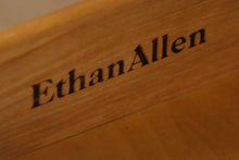 Load image into Gallery viewer, Ethan Allen Country French Side Table