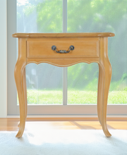 Load image into Gallery viewer, Ethan Allen Country French Side Table