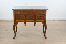 Load image into Gallery viewer, Hickory “American Masterpiece Collection” Federal Style Inlaid Eagle Console Table