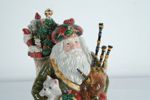Load image into Gallery viewer, Fitz and Floyd Scottish Highlands Santa Figurine – “Highland Holiday” – Model 19/2051 – Original Box
