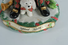 Load image into Gallery viewer, Fitz and Floyd Scottish Highlands Santa Figurine – “Highland Holiday” – Model 19/2051 – Original Box