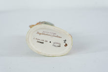 Load image into Gallery viewer, Beswick Beatrix Potter Foxy Whiskered Gentleman Figure BP3a England