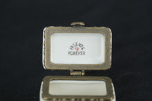 Load image into Gallery viewer, Boyds Bears Friends Forever Porcelain Trinket Box Hinged Lid Miniature
