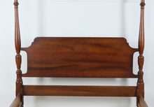 Load image into Gallery viewer, Full Size Heritage Cherry Four-Poster Bed