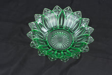 Load image into Gallery viewer, Vintage Emerald Green Pressed Glass Bowl Starburst Scalloped Serving Bowl 10”
