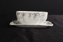 Load image into Gallery viewer, Haviland Gravy Boat Blue/tan Floral