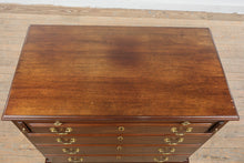 Load image into Gallery viewer, Henkel Harris Mahogany Bachelor's Chest Style 2401