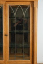 Load image into Gallery viewer, Henredon Monumental Aegean Crystal Curio China Hutch Cabinet