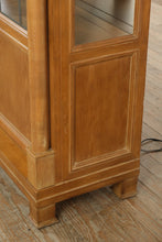 Load image into Gallery viewer, Henredon Monumental Aegean Crystal Curio China Hutch Cabinet
