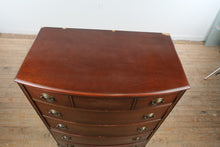 Load image into Gallery viewer, Hibriten Furniture Mahogany Serpentine Chest of Drawers Dresser