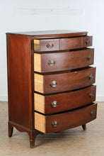 Load image into Gallery viewer, Hibriten Furniture Mahogany Serpentine Chest of Drawers Dresser