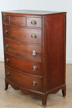 Load image into Gallery viewer, Hibriten Furniture Mahogany Serpentine Chest of Drawers Dresser