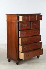 Load image into Gallery viewer, Hooker Furniture Leesburg Traditional Mahogany Chest of Drawers