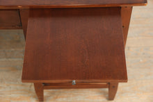 Load image into Gallery viewer, Hooker Furniture Traditional Executive Desk with Drop Front Keyboard Drawer