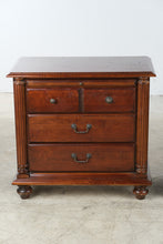 Load image into Gallery viewer, Pair of Hooker Furniture Leesburg Mahogany Nightstands with Pull-Out Tables