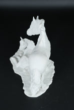 Load image into Gallery viewer, Kaiser Limited Edition Mare & Foal – White Bisque Porcelain Sculpture (#1726/5000)