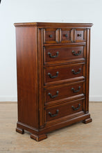 Load image into Gallery viewer, Coventry Hills Solid Wood Chest of Drawers with Traditional Hardware