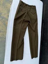 Load image into Gallery viewer, World War II US Army Officer Wool Service Uniform Jacket and Trousers Complete Set