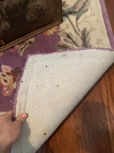 Load image into Gallery viewer, Vintage Floral Area Rug Purple Cream 87x110 Hand Tufted Style Botanical Pattern