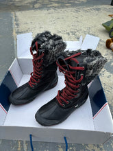 Load image into Gallery viewer, Pajar Canada Garland Women's Waterproof Winter Boots – Size 39 (US 8) – Excellent Condition