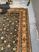 Load image into Gallery viewer, Traditional Floral Area Rug – Black & Gold – 8' x 11.5'