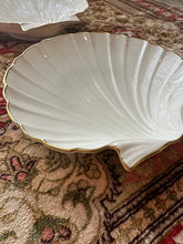 Load image into Gallery viewer, Lenox Shell Dishes – Set of 4 Ivory Porcelain Scallop Shell Bowls with 24K Gold Trim, Made in USA