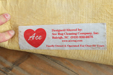 Load image into Gallery viewer, Ivory Rug with Center Medallion – Hand-Woven Wool – 8' x 11'