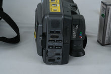Load image into Gallery viewer, JVC GR SXM915 Super VHS Camcorder Bundle Remote Charger Case