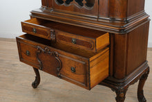 Load image into Gallery viewer, Union Furniture Co Rockford Mahogany China Cabinet Display Hutch Queen Anne Style