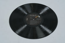 Load image into Gallery viewer, John Denver – Spirit Vinyl LP (RCA Victor APL1-1694, 1976) – With Original Inner Sleeve