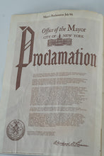 Load image into Gallery viewer, July 4th in Old New York – Official 1976 Bicentennial Program Booklet – NYC Mayor Abraham Beame Proclamation & Event Schedule