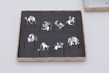 Load image into Gallery viewer, 1950s Steiner Studios Klipsies Drink Glass Markers – Set of 8 in Original Box